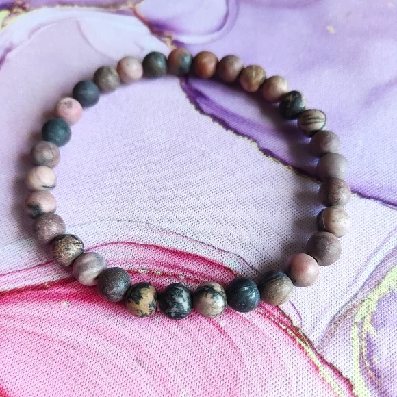 Handmade Natural Stone Bracelet - Picture 5 of 11